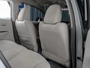 Хетчбэк Nissan Leaf 2010 года, 569000 рублей, Тюмень