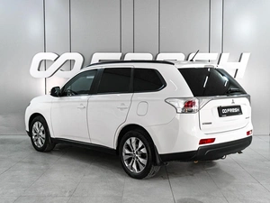 Внедорожник Mitsubishi Outlander 2013 года, 1399000 рублей, Аксай
