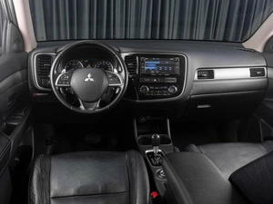 Внедорожник Mitsubishi Outlander 2012 года, 1529000 рублей, Тюмень