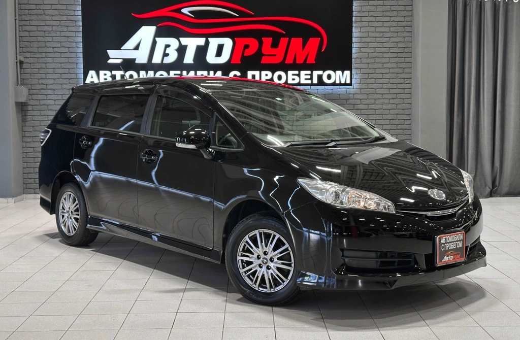 Минивэн Toyota Wish 2012 года, 1447000 рублей, Красноярск