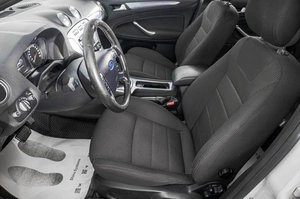 Седан Ford Mondeo 2011 года, 749000 рублей, Барнаул