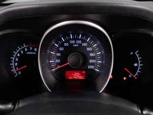 Седан Kia Rio 2013 года, 819000 рублей, Тюмень