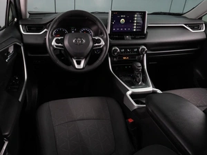 Внедорожник Toyota RAV4 2019 года, 2499000 рублей, Воронеж