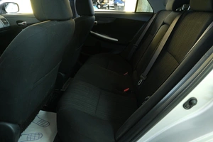 Седан Toyota Corolla 2008 года, 999000 рублей, Омск