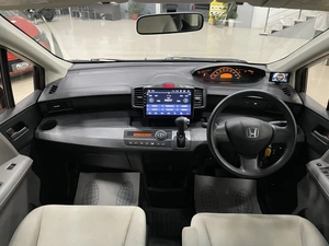 Минивэн Honda Freed 2010 года, 987000 рублей, Солонцы