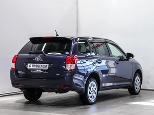 Универсал Toyota Corolla Fielder 2014 года, 1050000 рублей, Красноярск