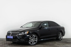 Седан Volkswagen Passat 2018 года, 2129000 рублей, Сургут