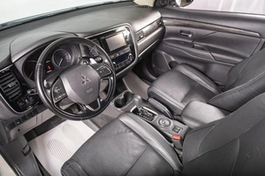 Внедорожник Mitsubishi Outlander 2015 года, 2199000 рублей, Томск