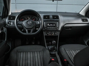 Седан Volkswagen Polo 2016 года, 974000 рублей, Кирилловка