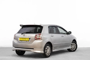 Хетчбэк Toyota Corolla Runx 2001 года, 519000 рублей, Барнаул