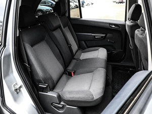 Минивэн Opel Zafira 2012 года, 594000 рублей, Кирилловка