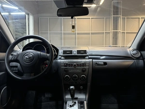 Хетчбэк Mazda 3 2006 года, 677000 рублей, Красноярск