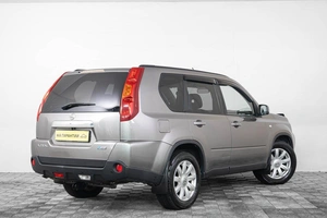 Внедорожник Nissan X-Trail 2010 года, 1299000 рублей, Кемерово