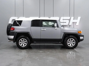 Внедорожник Toyota FJ Cruiser 2022 года, 6899000 рублей, Воронеж