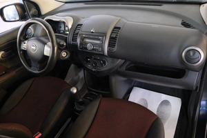 Хетчбэк Nissan Note 2008 года, 639000 рублей, Омск