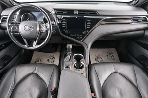 Седан Toyota Camry 2018 года, 3349000 рублей, Красноярск