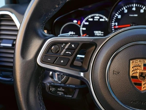 Внедорожник Porsche Cayenne 2019 года, 7500000 рублей, Краснодар