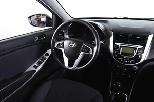 Седан Hyundai Solaris 2013 года, 659000 рублей, Пермь