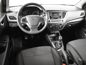 Седан Hyundai Solaris 2020 года, 1495000 рублей, Казань