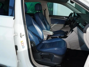 Внедорожник Volkswagen Tiguan 2017 года, 2079000 рублей, Тверь
