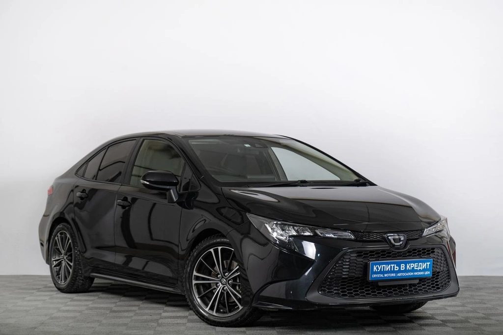 Седан Toyota Corolla 2020 года, 1699000 рублей, Томск
