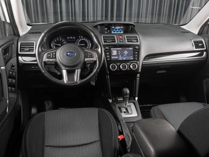Внедорожник Subaru Forester 2018 года, 2354000 рублей, Тюмень
