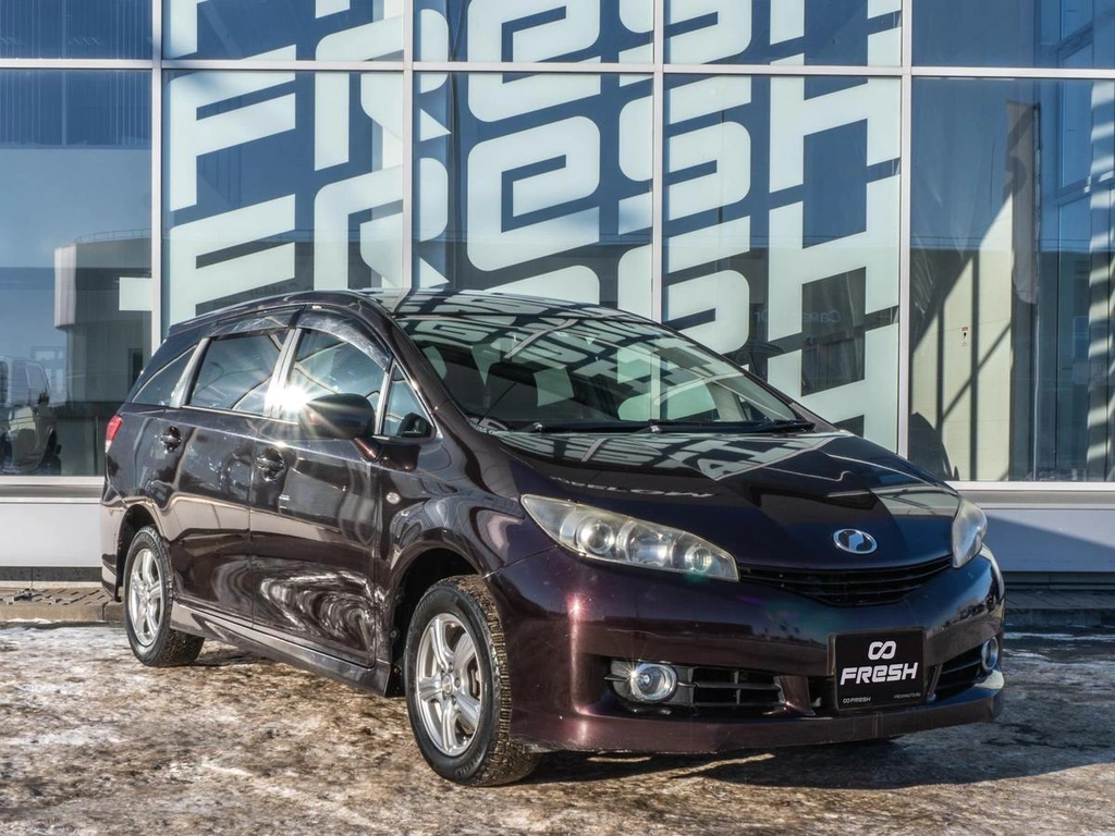Минивэн Toyota Wish 2011 года, 1260000 рублей, Самара