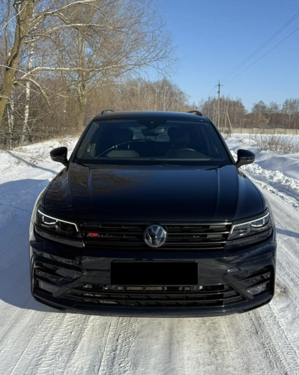 Внедорожник Volkswagen Tiguan 2017 года, 1650000 рублей, Москва