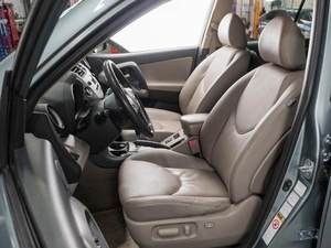 Внедорожник Toyota RAV4 2007 года, 1399000 рублей, Тюмень