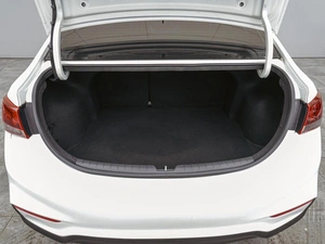 Седан Hyundai Solaris 2019 года, 950000 рублей, Краснодар