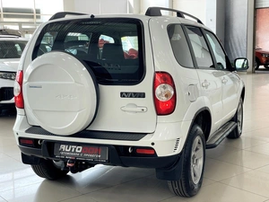 Внедорожник Chevrolet Niva 2020 года, 897000 рублей, Солонцы