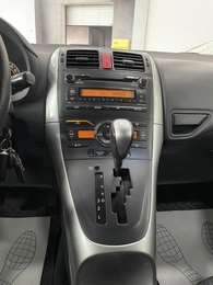 Хетчбэк Toyota Auris 2010 года, 897000 рублей, Солонцы