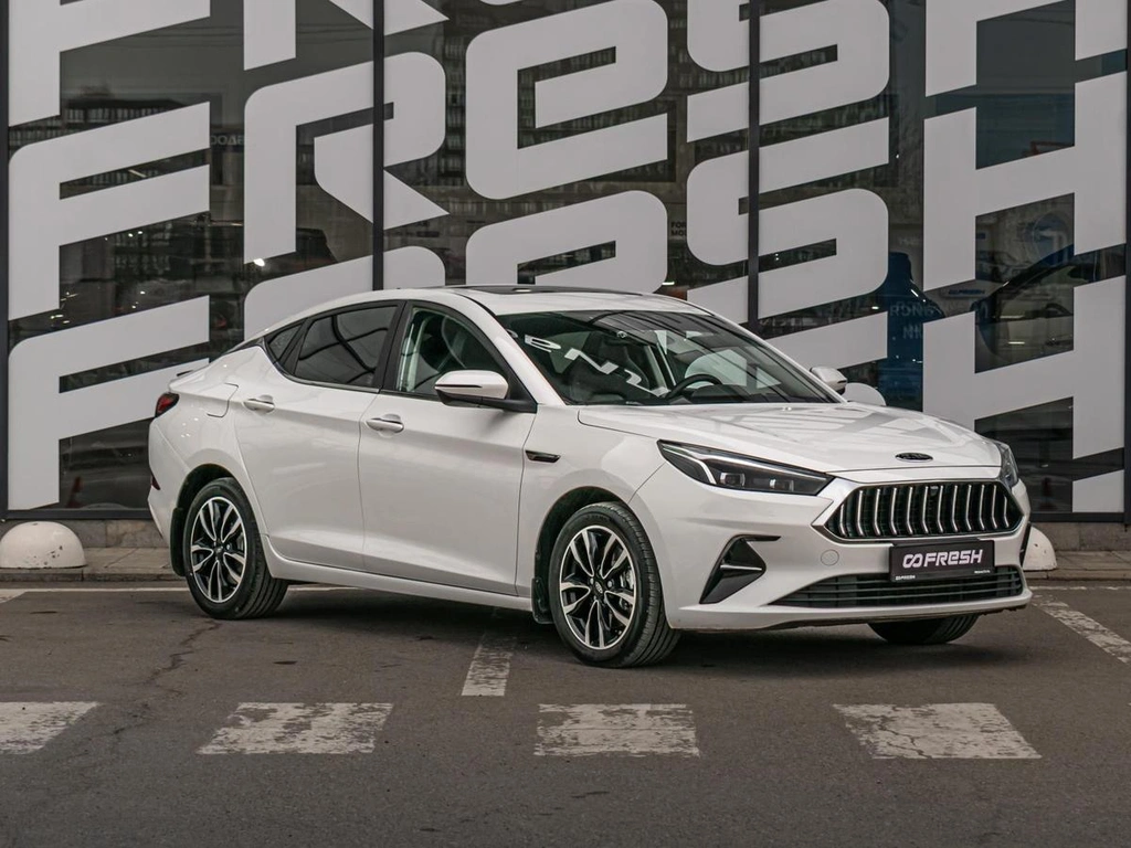 Лифтбек JAC J7 2023 года, 1219000 рублей, Краснодар