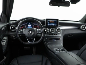 Седан Mercedes-benz C-класс 2017 года, 2997077 рублей, Москва