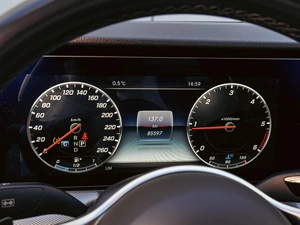 Седан Mercedes-benz E-класс 2020 года, 3890000 рублей, Краснодар