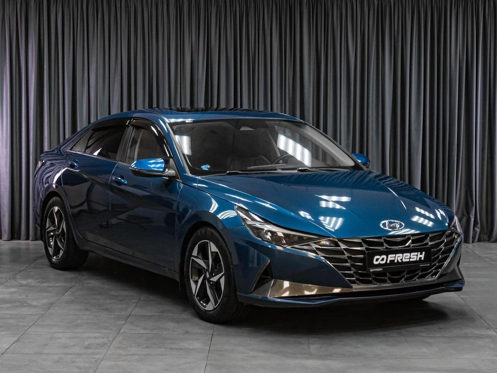 Седан Hyundai Elantra 2020 года, 1899000 рублей, Тюмень