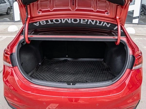 Седан Hyundai Solaris 2018 года, 1225000 рублей, Краснодар