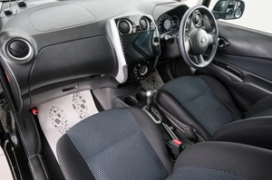 Хетчбэк Nissan Note 2013 года, 859000 рублей, Красноярск