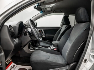 Внедорожник Toyota RAV4 2010 года, 1590000 рублей, Красноярск
