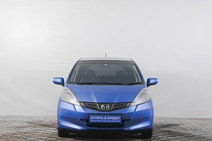 Хетчбэк Honda Fit 2011 года, 899000 рублей, Кемерово