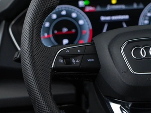 Внедорожник Audi Q5 2025 года, 6049050 рублей, Москва