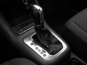 Внедорожник Volkswagen Tiguan 2012 года, 1210000 рублей, Краснодар