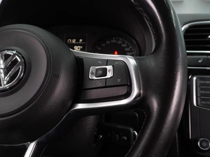 Седан Volkswagen Polo 2016 года, 1334000 рублей, Воронеж