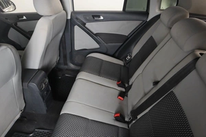 Внедорожник Volkswagen Tiguan 2011 года, 969000 рублей, Пермь