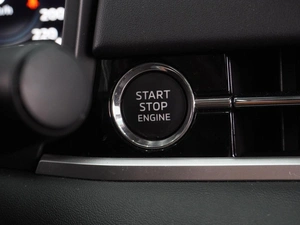 Внедорожник Mitsubishi Outlander 2022 года, 3819000 рублей, Воронеж