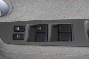 Седан Nissan Tiida Latio 2006 года, 579000 рублей, Кемерово