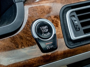 Седан BMW 7 серия 2012 года, 2319000 рублей, Краснодар