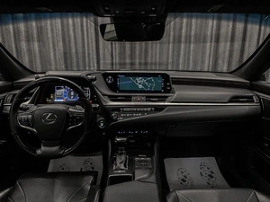 Седан Lexus ES 2020 года, 3500000 рублей, Красноярск