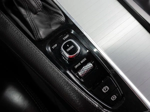Внедорожник Volvo XC90 2017 года, 2719000 рублей, Тюмень