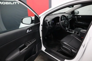 Внедорожник Kia Sportage 2018 года, 2120000 рублей, Курск